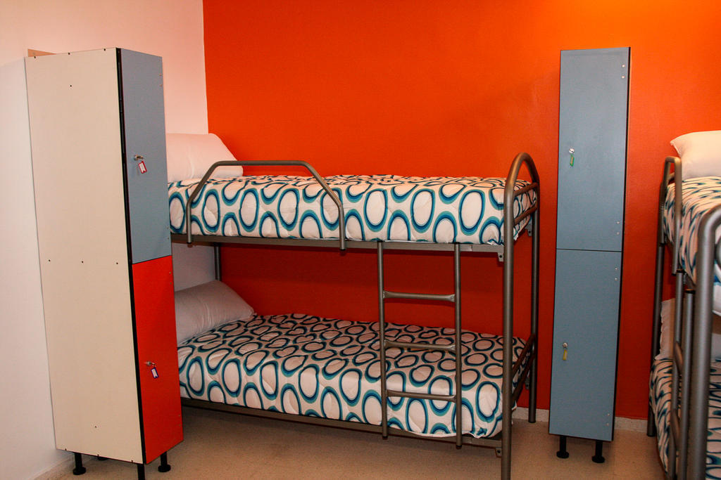 Mundaka Hostel & Sports Cafe 部屋 写真